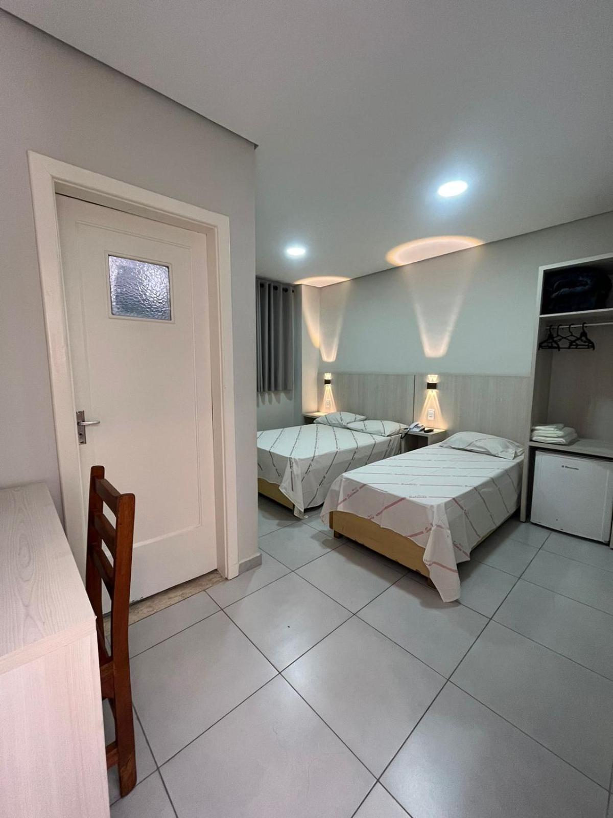 Hotel Salomao - Proximo A 25 De Marco, Bom Retiro, Bras E Rua Santa Efigenia, A 2 Minutos Do Mirante Sampa Sky E Pista De Skate Anhangabau Сан-Паулу Екстер'єр фото